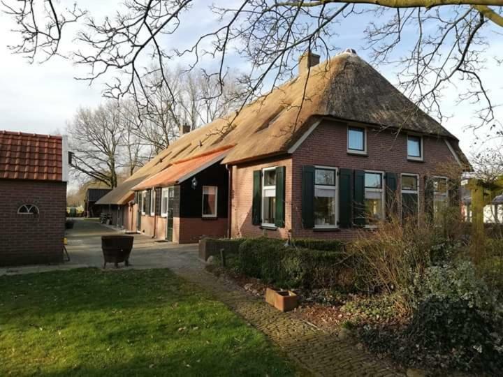 B&B An De Kraloerweg Ruinen Esterno foto